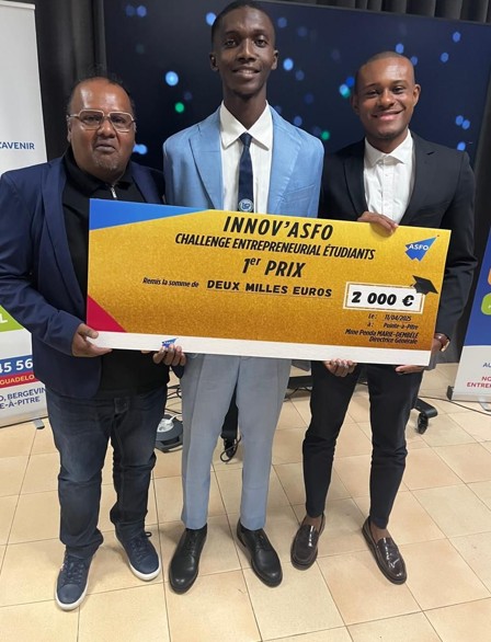 Participation des étudiants de l’Université Polytechnique de San Pedro à un Challenge entrepreneurial étudiants en Guadeloupe