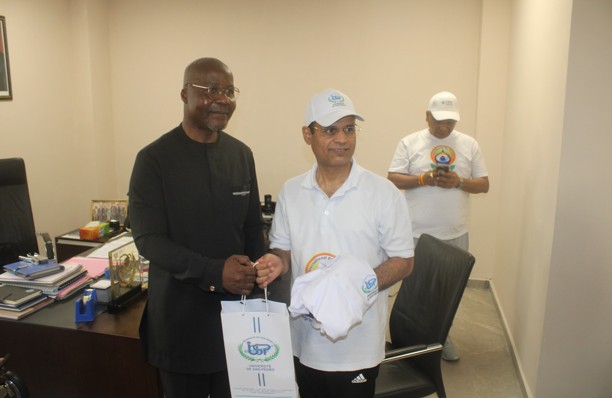 L’Ambassade de l’Inde célèbre la Journée Mondiale du Yoga à l’Université Polytechnique de San Pedro, en partenariat avec le TIPSP et l’UPSP