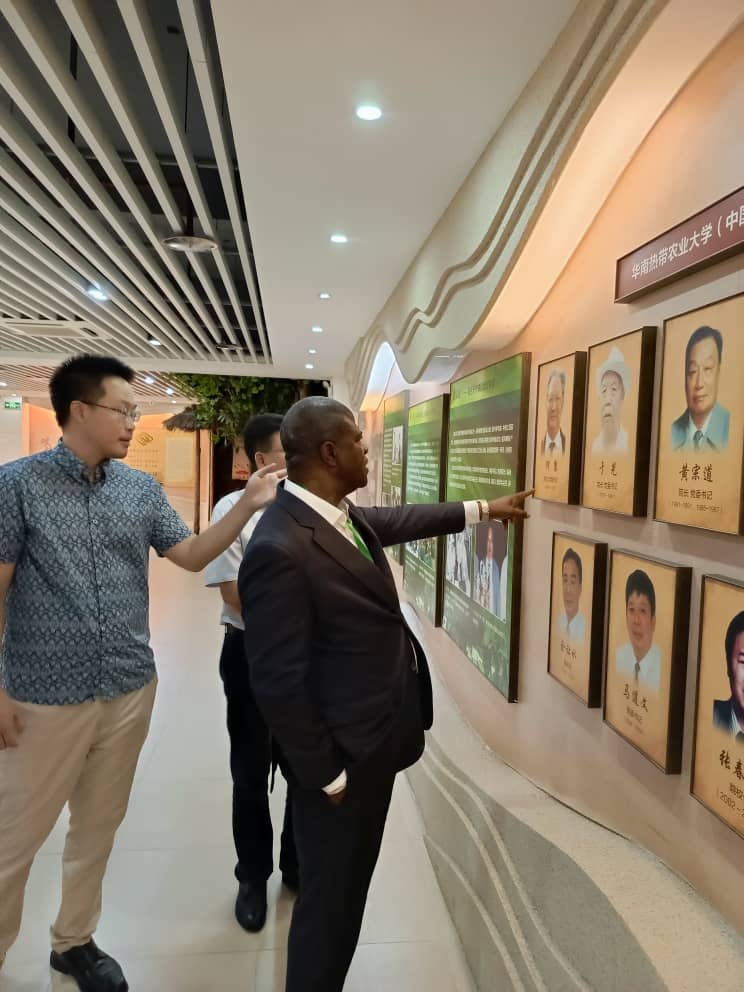 L'Université Polytechnique de San Pedro (Côte d'Ivoire) et l'Université de Hainan (Chine) signent un accord de partenariat