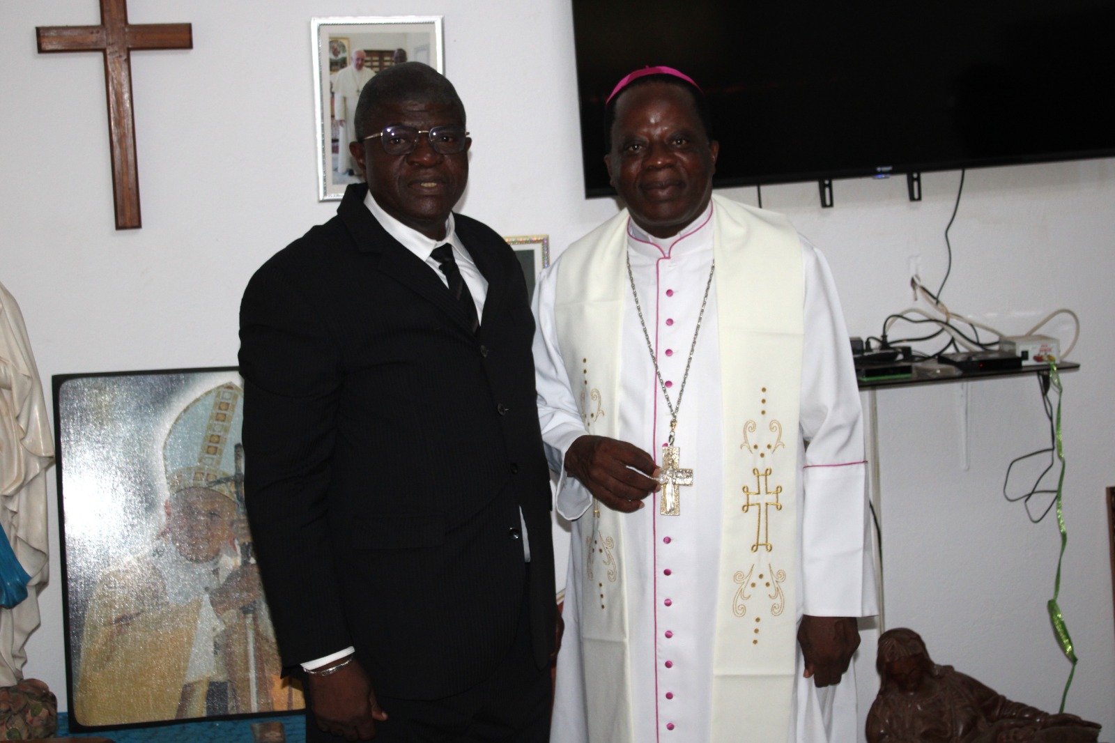 VISITE DU PRÉSIDENT DE L’USP A L’ÉVÊQUE DE SAN PEDRO